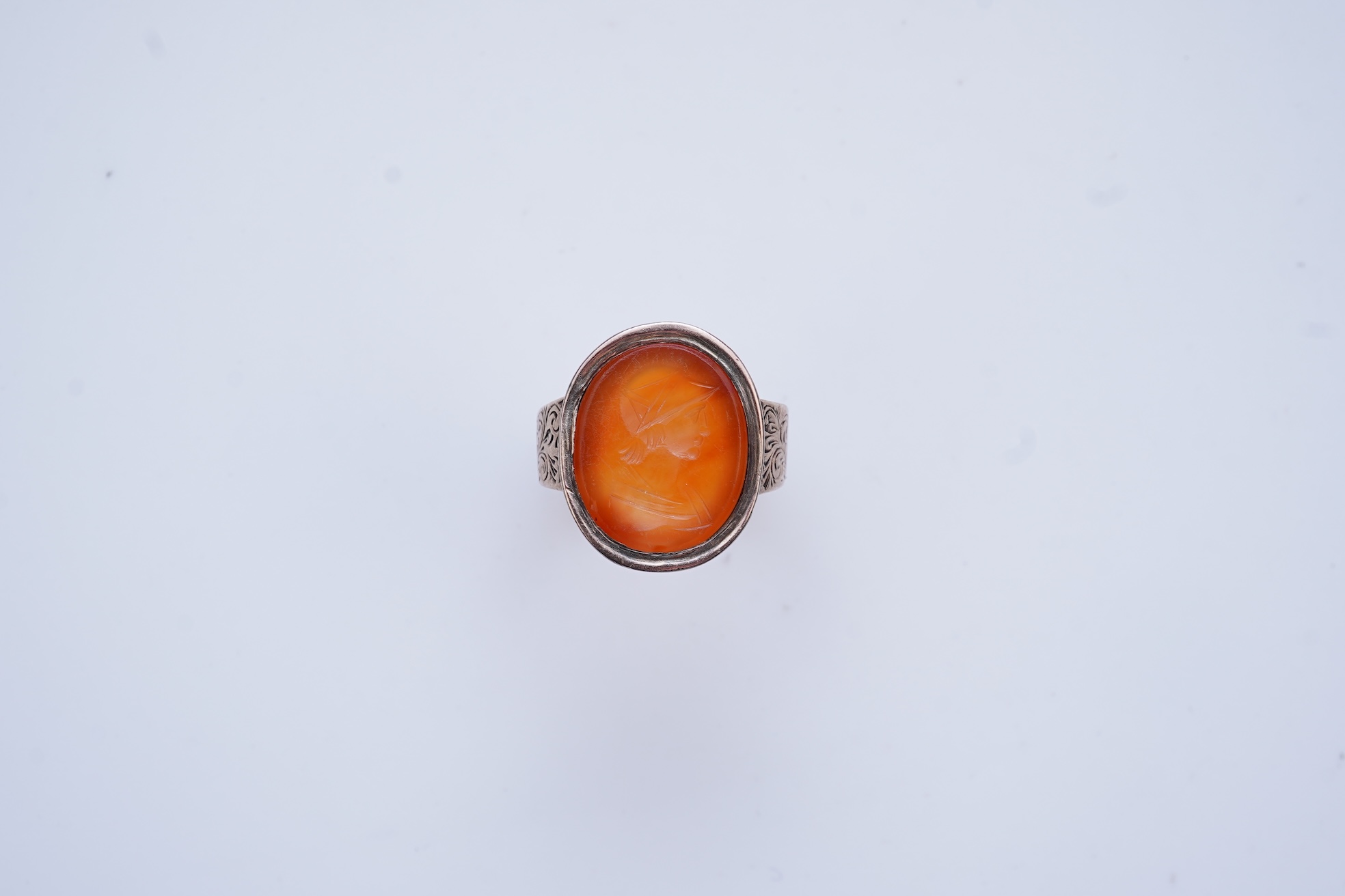 A carnelian intaglio ring, late 19th/early 20th century
